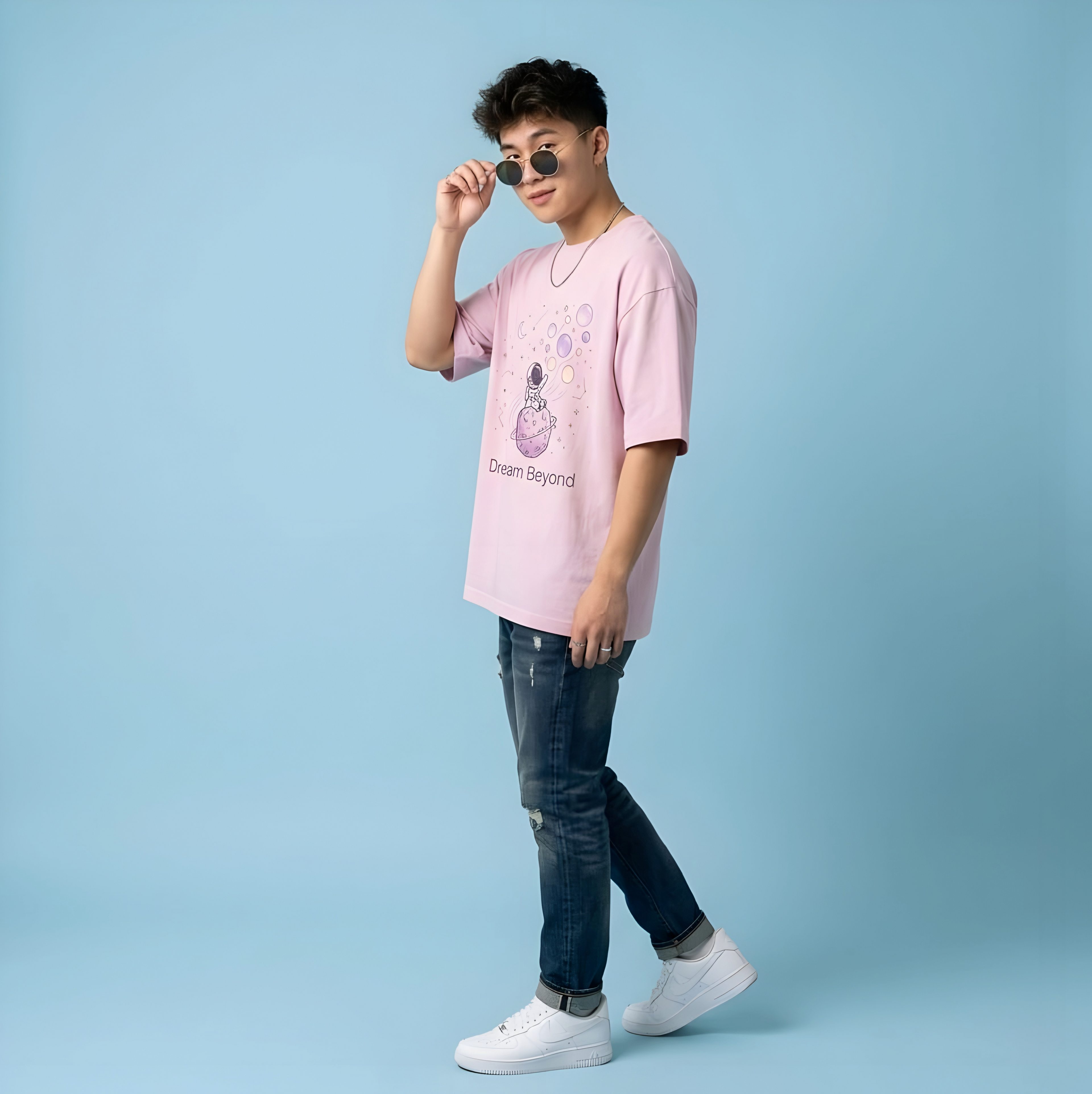 Dream Beyond Astronaut Oversized Unisex T-Shirt – Aesthetic Space Graphic Tee for Men & Women
