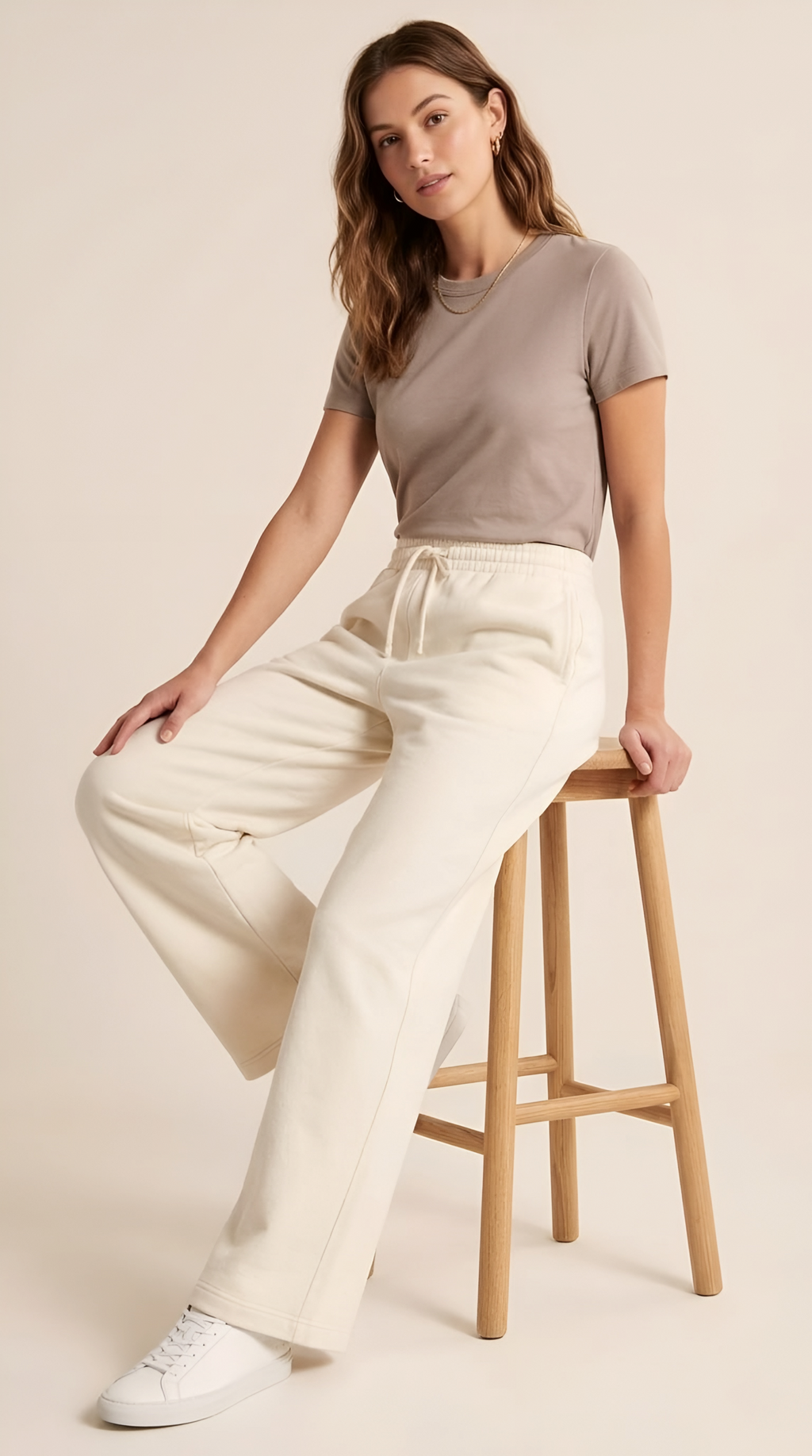 Vinfela "Comfort Studio" Wide-Leg Drawstring Sweatpants (Unisex) - Black & Beige Collection
